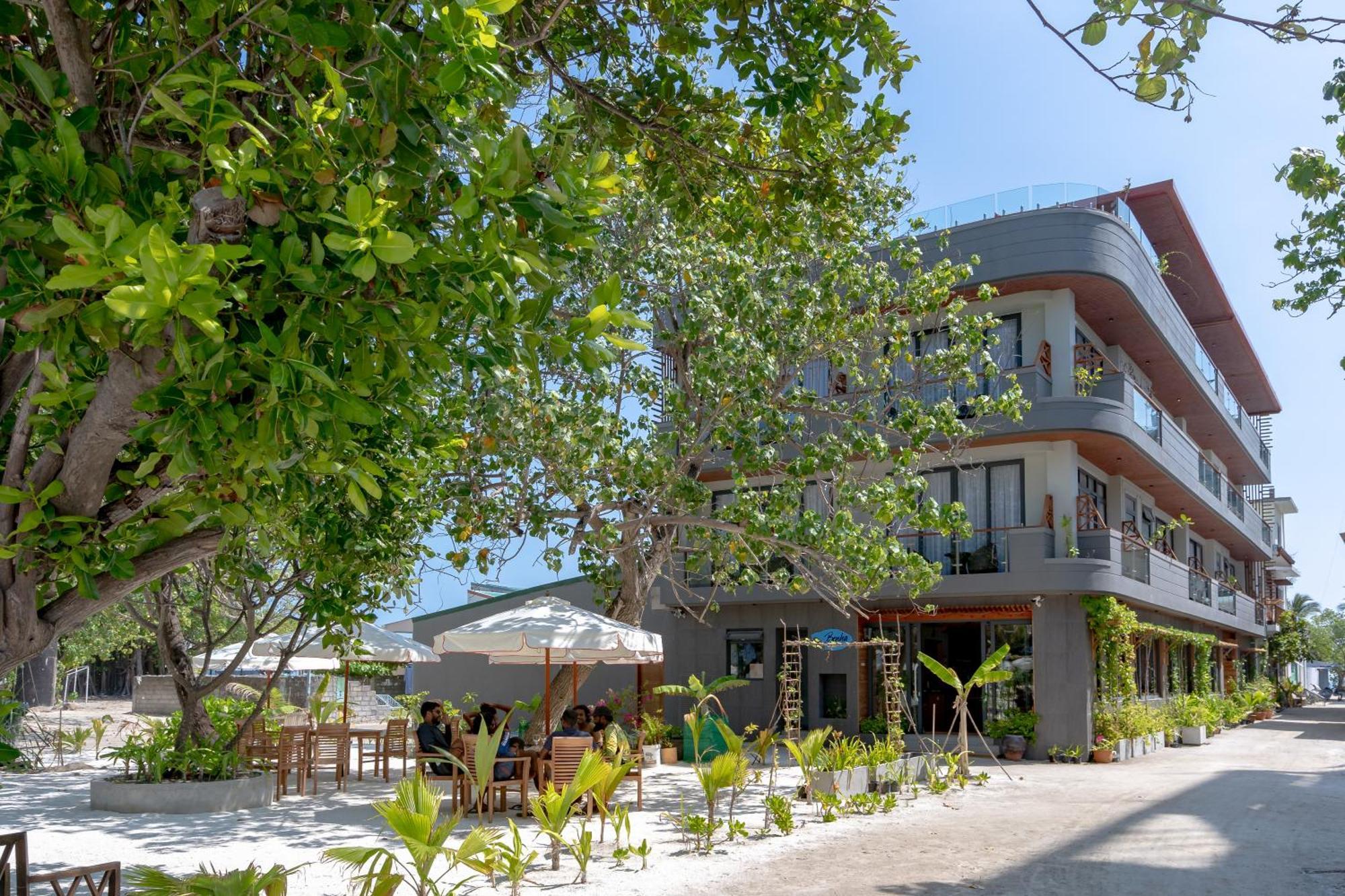 Hotel Ayala Oceanview Maldives Gulhi Exteriér fotografie